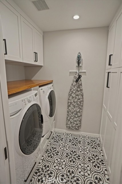 Detail Gallery Image 27 of 43 For 28211 Lorita Ln, Saugus,  CA 91350 - 5 Beds | 2/1 Baths