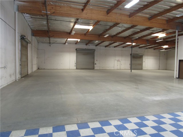  Commercial for Sale in Victorville, California