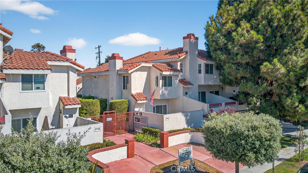 2720 Gramercy Avenue #5