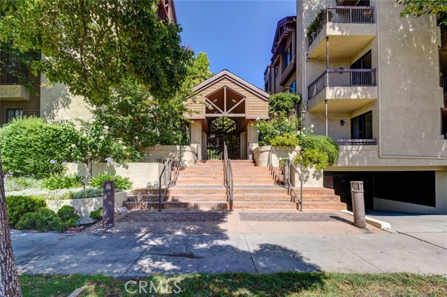 236 N Louise Street 103 Glendale, California This home offers so many features. The living room features a gas fire place, it is open to the dining space which has lots of natural light and access to 2 private patios. The kitchen overlooks the patio and has a street view with the tranquil trees. The primary bedroom is large, has access to the private patio and has an attached bathroom with a sink/vanity area separate from the shower. This unit is has just been painted and is ready for a buyer. Quiet complex in the heart of Glendale close to the Americana, Glendale Galleria, restaurants and more shops. You can enjoy the amenities of the outdoor space with tables for picnics or what ever you enjoy, BBQ, spa and plentiful mature landscaping. The complex offers two good sized storage units in the subterranean parking garage with 2 parking spots.
