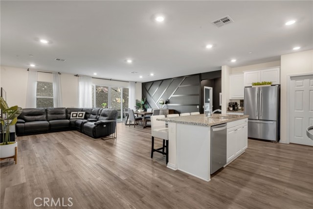 Detail Gallery Image 10 of 69 For 20898 Mountain Gate, Riverside,  CA 92507 - 4 Beds | 2 Baths