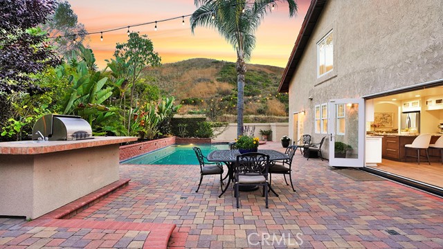 31962 Via Montura, San Juan Capistrano CA: https://media.crmls.org/medias/c3b11ade-6af7-4925-8649-177b42a5ea84.jpg