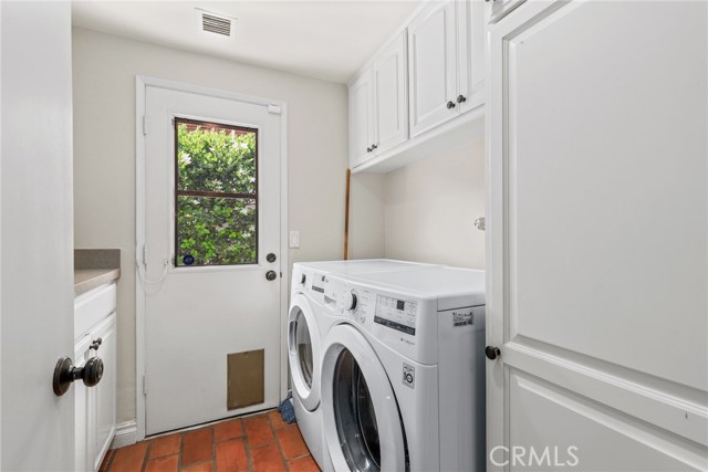 Detail Gallery Image 28 of 35 For 23731 Park Madrid, Calabasas,  CA 91302 - 4 Beds | 3/1 Baths