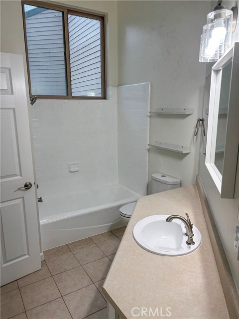 Detail Gallery Image 11 of 13 For 1445 Prefumo Canyon #20,  San Luis Obispo,  CA 93405 - 2 Beds | 1/1 Baths