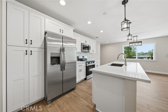 Detail Gallery Image 9 of 45 For 13161 Venus Village, Clearlake Oaks,  CA 95423 - 3 Beds | 2 Baths