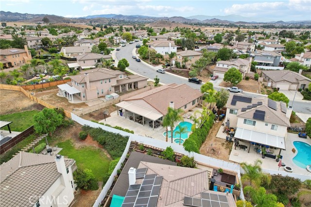 28437 N Star Ln Lane, Menifee CA: https://media.crmls.org/medias/c3b3ded9-4d9d-43f7-af9a-8f0de775d65a.jpg