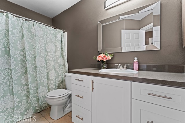 Detail Gallery Image 12 of 31 For 6834 Redwood Ave, Hesperia,  CA 92345 - 4 Beds | 2 Baths