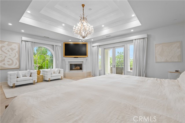 Detail Gallery Image 19 of 41 For 25548 Kingston Ct, Calabasas,  CA 91302 - 5 Beds | 6/1 Baths