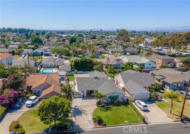 Detail Gallery Image 47 of 54 For 10227 Rives Ave, Downey,  CA 90241 - 4 Beds | 3 Baths