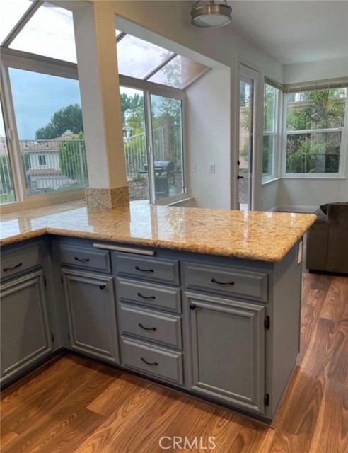 Detail Gallery Image 8 of 13 For 33 Sandbridge, Aliso Viejo,  CA 92656 - 4 Beds | 2/1 Baths