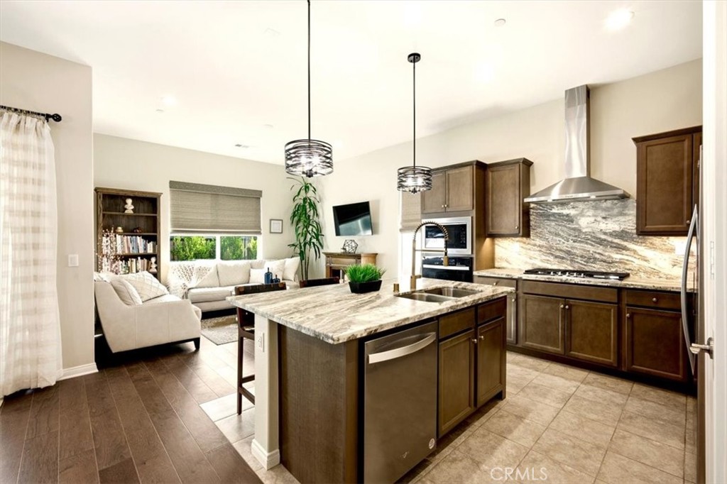 MLS #OC25225065 image #11