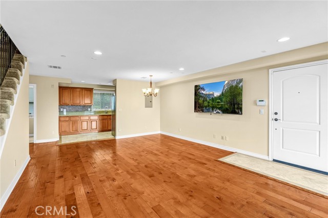 Detail Gallery Image 5 of 34 For 26404 Vermont #19,  Harbor City,  CA 90710 - 2 Beds | 2/1 Baths