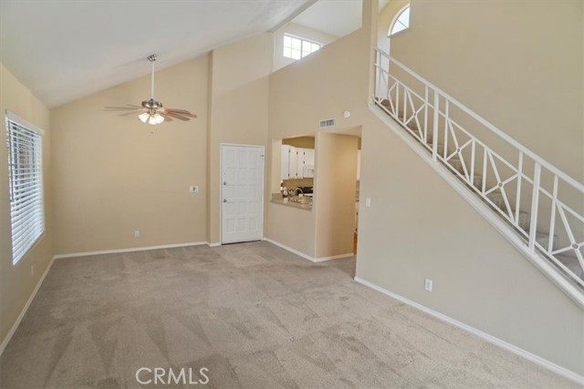Detail Gallery Image 5 of 24 For 23933 Del Monte Dr #24,  Valencia,  CA 91355 - 2 Beds | 2 Baths