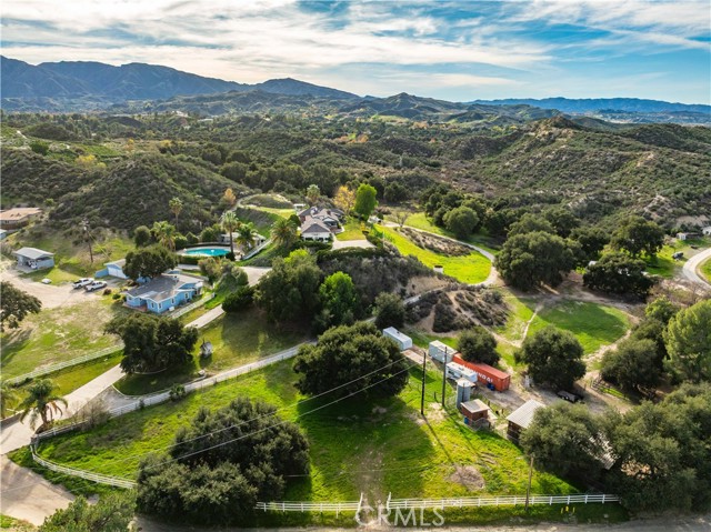 28132 Oak Spring Canyon, Canyon Country CA: https://media.crmls.org/medias/c3b64404-0d91-41df-b4c9-59e26177accb.jpg