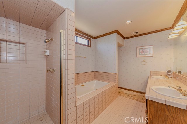 2837 E Mesa Drive, West Covina CA: https://media.crmls.org/medias/c3b71cd1-4810-49fd-9506-658b047d8d91.jpg