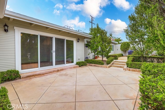 234 Ximeno Avenue, Long Beach CA: https://media.crmls.org/medias/c3b77375-f437-40b2-bf0a-e7b8eb30a910.jpg