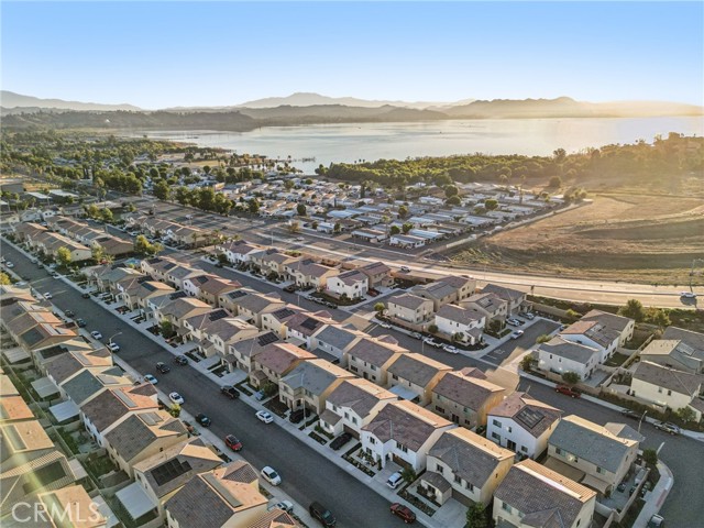 Detail Gallery Image 30 of 38 For 32976 Middlegate, Lake Elsinore,  CA 92530 - 3 Beds | 2/1 Baths