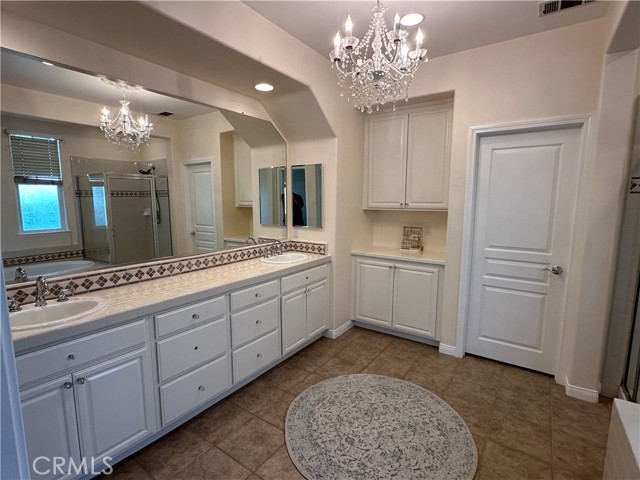 Detail Gallery Image 23 of 33 For 224 Silver Oak Dr, Paso Robles,  CA 93446 - 4 Beds | 2/1 Baths