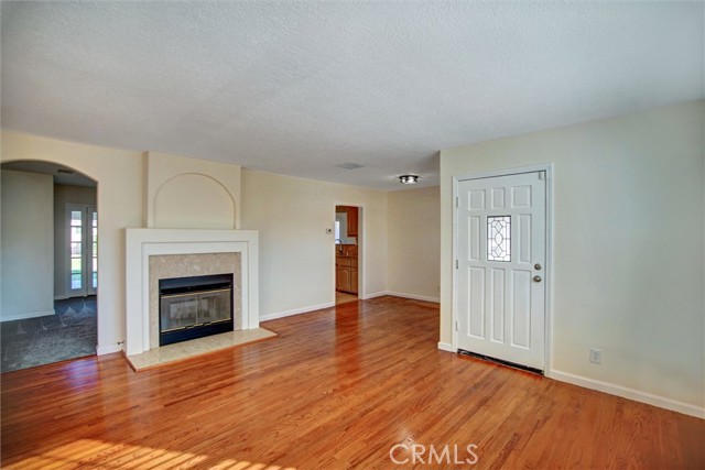 Detail Gallery Image 8 of 36 For 8731 45th, Jurupa Valley,  CA 92509 - 4 Beds | 2 Baths