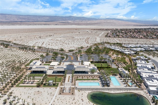 825 Fountain Drive, Palm Springs CA: https://media.crmls.org/medias/c3b9b7ab-3df8-4c1b-a5fb-b7e9ab770de1.jpg