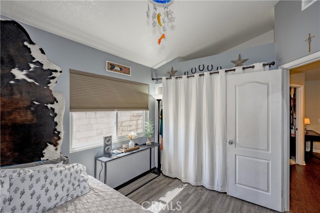 Detail Gallery Image 19 of 47 For 20419 Kesley St, Canyon Country,  CA 91351 - 6 Beds | 3 Baths