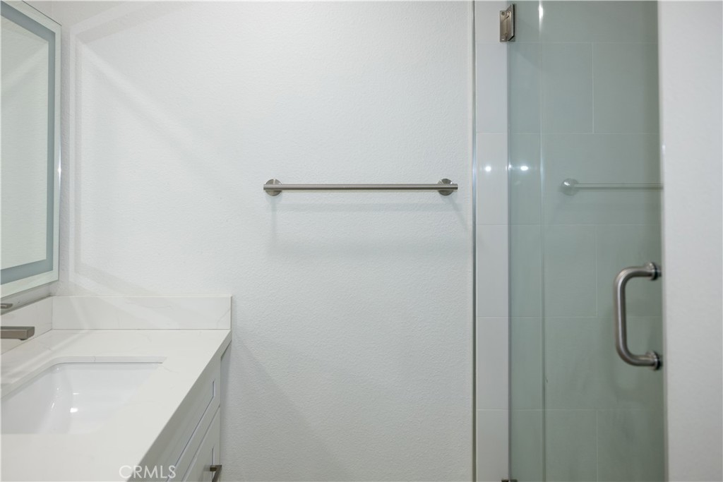 MLS #IV25233144 image #24