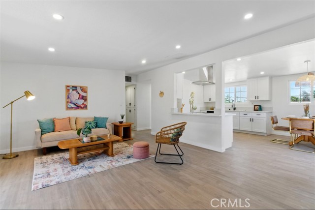Detail Gallery Image 1 of 11 For 7686 Deer Trl, Yucca Valley,  CA 92284 - 3 Beds | 2 Baths