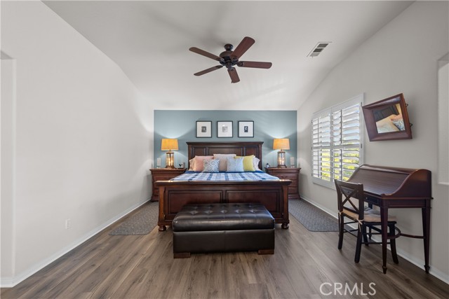 Detail Gallery Image 35 of 56 For 21736 Redwood Canyon, Saugus,  CA 91390 - 4 Beds | 4 Baths