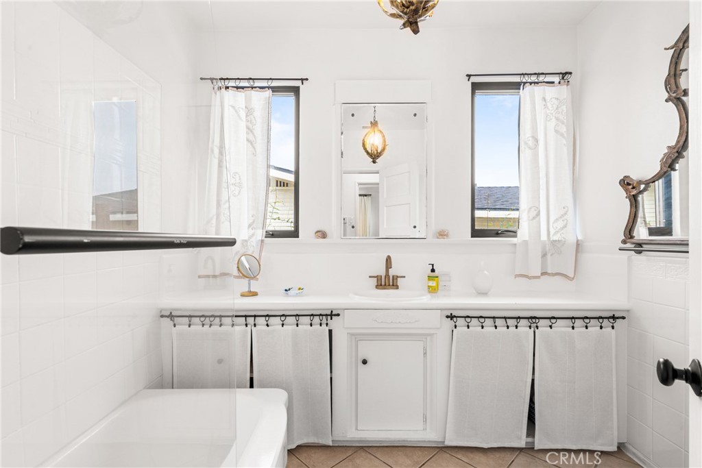 MLS #SB25270298 image #11