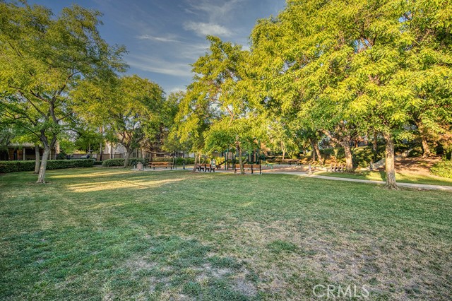 Detail Gallery Image 30 of 35 For 2919 Breezy Meadow Cir, Corona,  CA 92883 - 5 Beds | 3 Baths