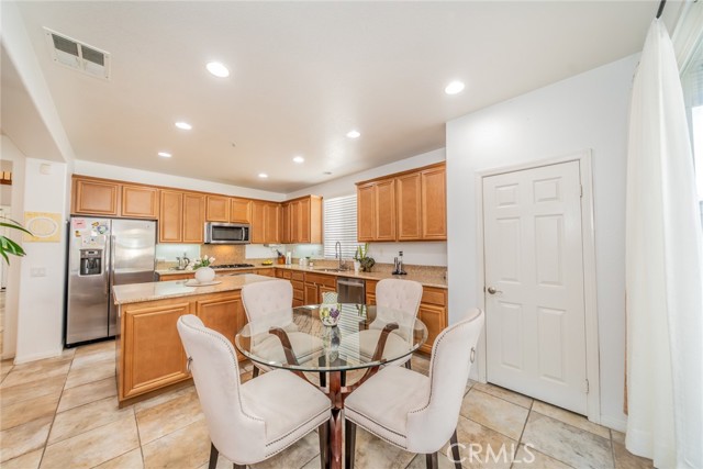 Detail Gallery Image 20 of 62 For 32764 Lambeth, Winchester,  CA 92596 - 4 Beds | 3/1 Baths