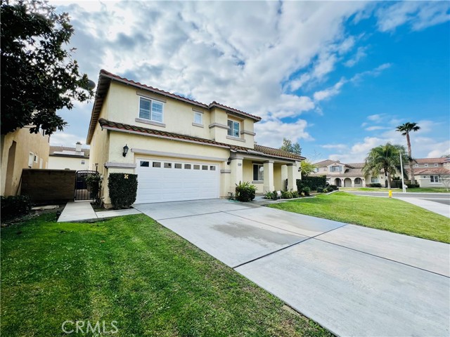7526 Sungold Ave, Eastvale, CA 92880