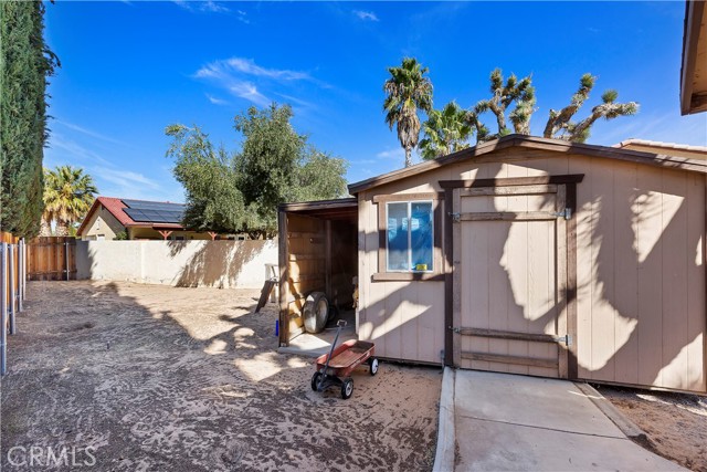 Detail Gallery Image 41 of 47 For 20407 Eyota Ln, Apple Valley,  CA 92308 - 3 Beds | 2 Baths