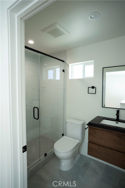 20807 Gault st, Winnetka (los Angeles), California 91306, ,1 BathroomBathrooms,Residential Lease,For Rent,20807 Gault st,CRSR24150295