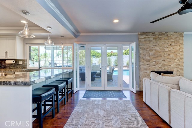 25701 Minoa Drive, Mission Viejo CA: https://media.crmls.org/medias/c3c310d1-ca1a-4dce-9cb9-c6764a744f1b.jpg