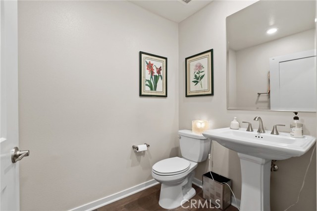 Detail Gallery Image 26 of 46 For 223 Carlow, Irvine,  CA 92618 - 1 Beds | 1/1 Baths