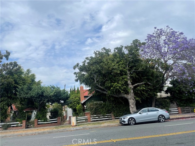 3826 Sawtelle, Culver City CA: https://media.crmls.org/medias/c3c42040-8a2f-43f1-a779-77adae367cb9.jpg