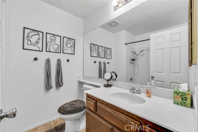 9796 Scanlan Court, Fountain Valley CA: https://media.crmls.org/medias/c3c4c246-52a8-47f1-a5a5-812a9b0f49ab.jpg