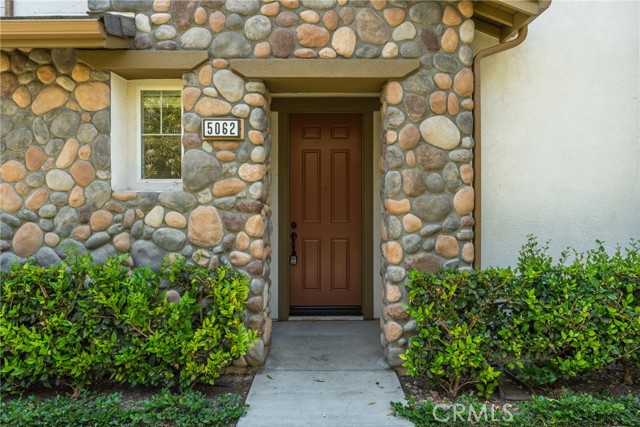 Detail Gallery Image 3 of 50 For 5062 Ruth Way, Yorba Linda,  CA 92886 - 4 Beds | 3 Baths