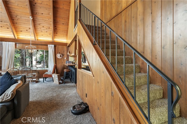 Detail Gallery Image 20 of 36 For 26522 Thunderbird Dr, Lake Arrowhead,  CA 92352 - 3 Beds | 2/1 Baths
