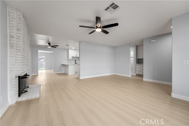 Detail Gallery Image 7 of 31 For 638 N Girard, Hemet,  CA 92544 - 2 Beds | 2 Baths