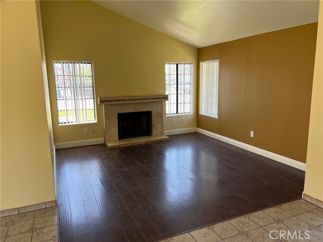 Detail Gallery Image 11 of 36 For 603 E Borchard Ave, Santa Ana,  CA 92707 - 3 Beds | 2 Baths