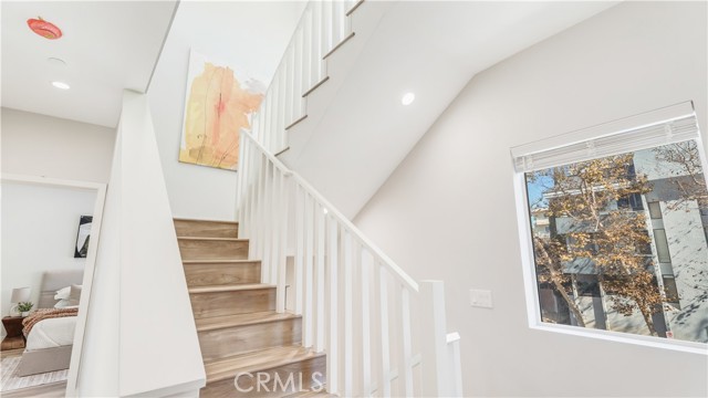 1823 Westholme Ave, Los Angeles CA: https://media.crmls.org/medias/c3ca2ddf-f718-4eef-a561-90ba236c3f83.jpg
