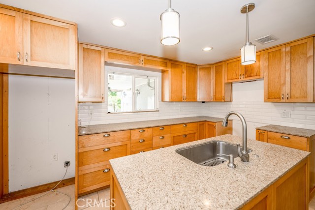 328 Joella Street, Monrovia CA: https://media.crmls.org/medias/c3ca7eb5-2e5d-4e0e-baec-0649a34d4b0d.jpg