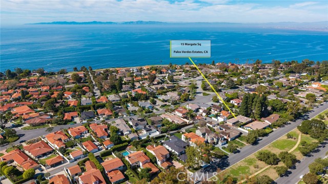 Image 31 of 32 For 15 Margate Square