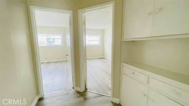 1083 Gaviota Avenue, Long Beach CA: https://media.crmls.org/medias/c3cb082a-daab-4b40-a1e0-54666cfe4524.jpg