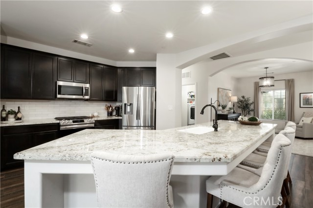 Detail Gallery Image 10 of 37 For 13515 Arden Forest Dr, Bakersfield,  CA 93314 - 3 Beds | 2 Baths