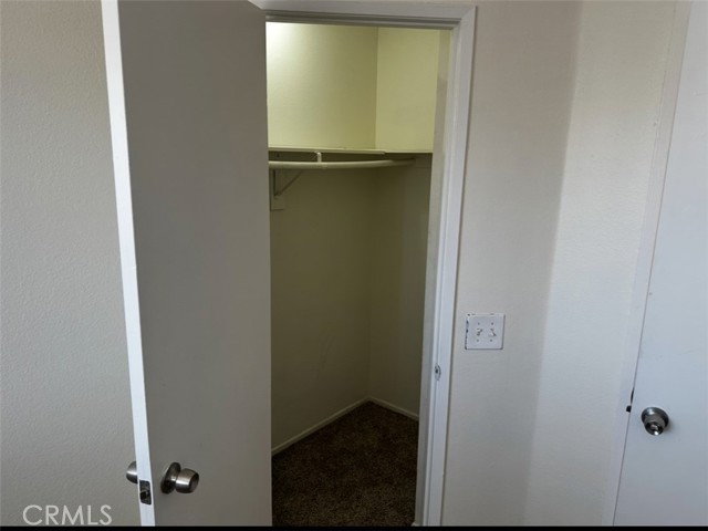 Detail Gallery Image 19 of 33 For 13675 Riverstone Dr, Victorville,  CA 92392 - 3 Beds | 2/1 Baths
