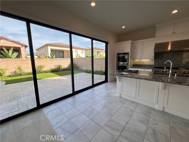 Detail Gallery Image 3 of 14 For 29 Caspian, Lake Forest,  CA 92630 - 5 Beds | 5/1 Baths