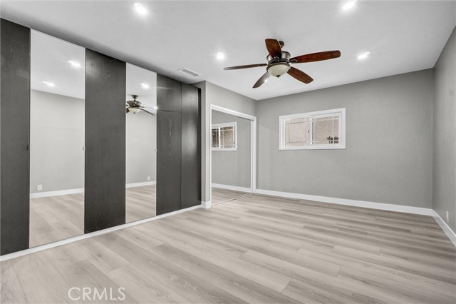 2321 Locust Avenue, Long Beach CA: https://media.crmls.org/medias/c3cc3304-2bc6-43ad-94ad-03578a987aa1.jpg